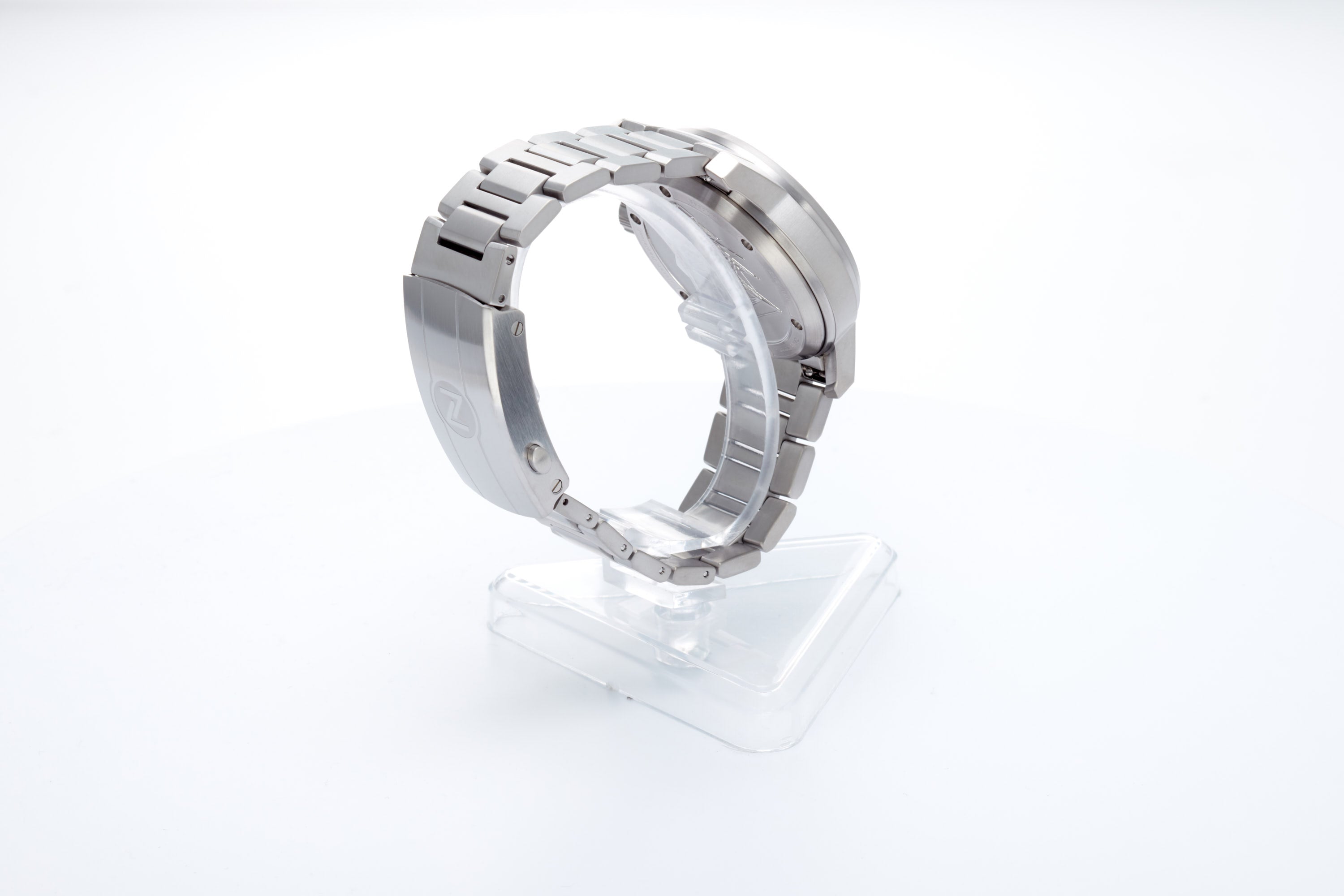 Aurora Field 42mm Ti 'Hammered Yellow'