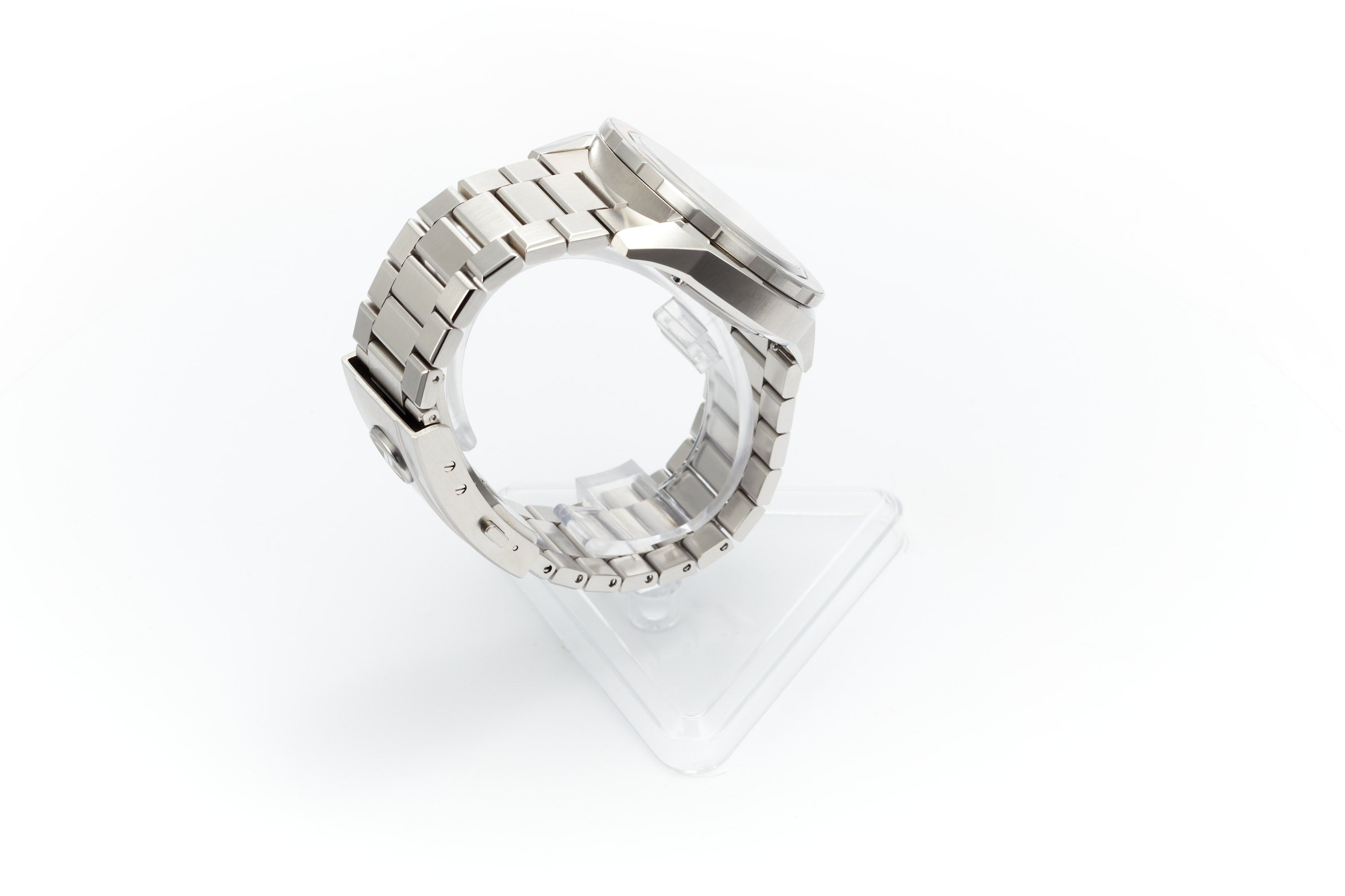 Swordfish 42mm SS 'Nimbus Grey'