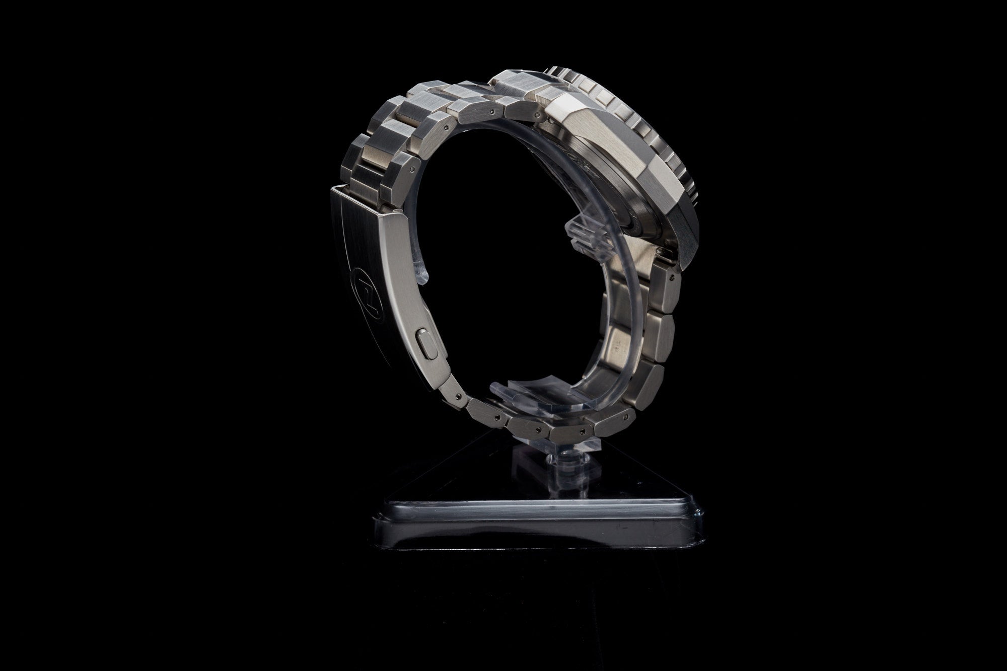 Hammerhead V3 300m Steel Vintage Black