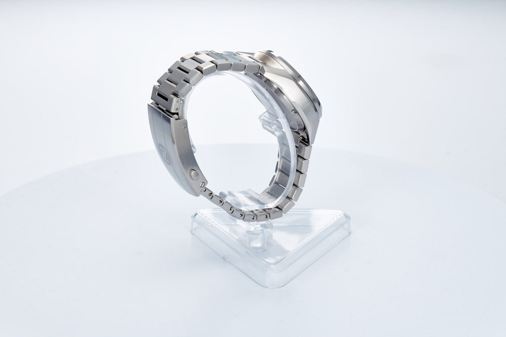 Swordfish Field 38mm SS 'Nebula'