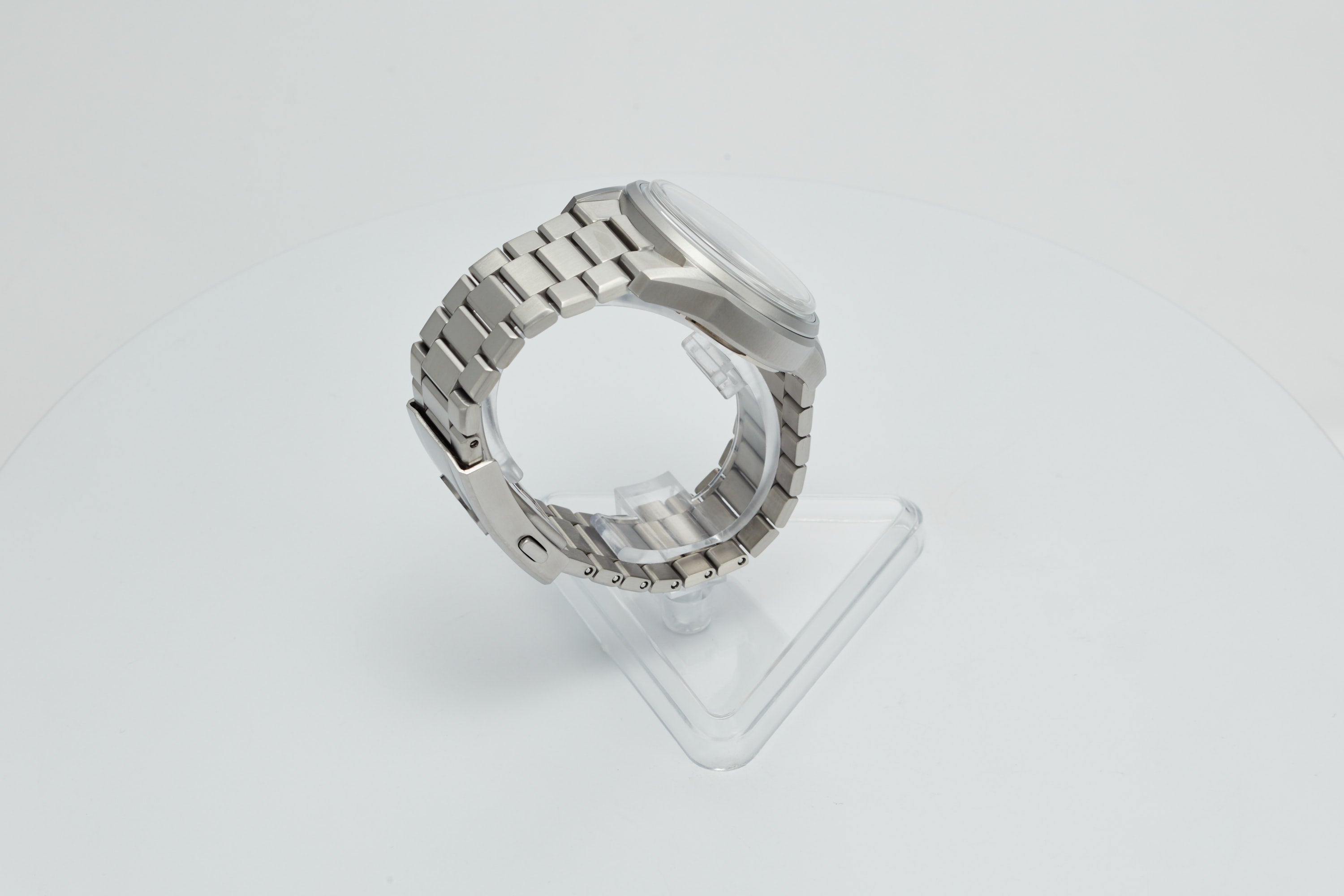 Spearfish Dual Time Ti 'Gunmetal'
