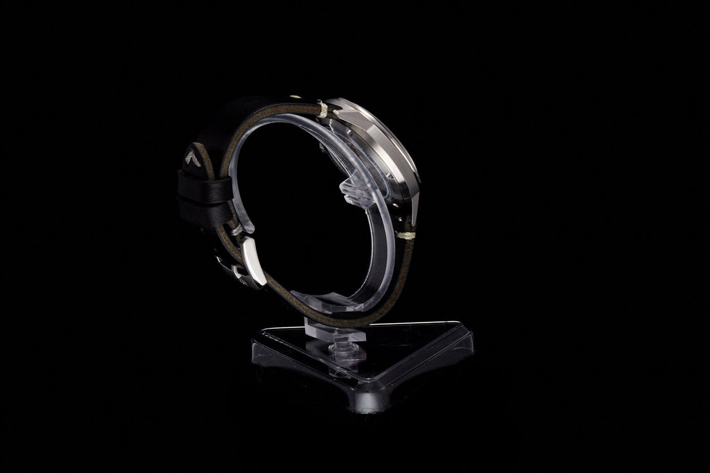 Comet 39mm 'Salmon'