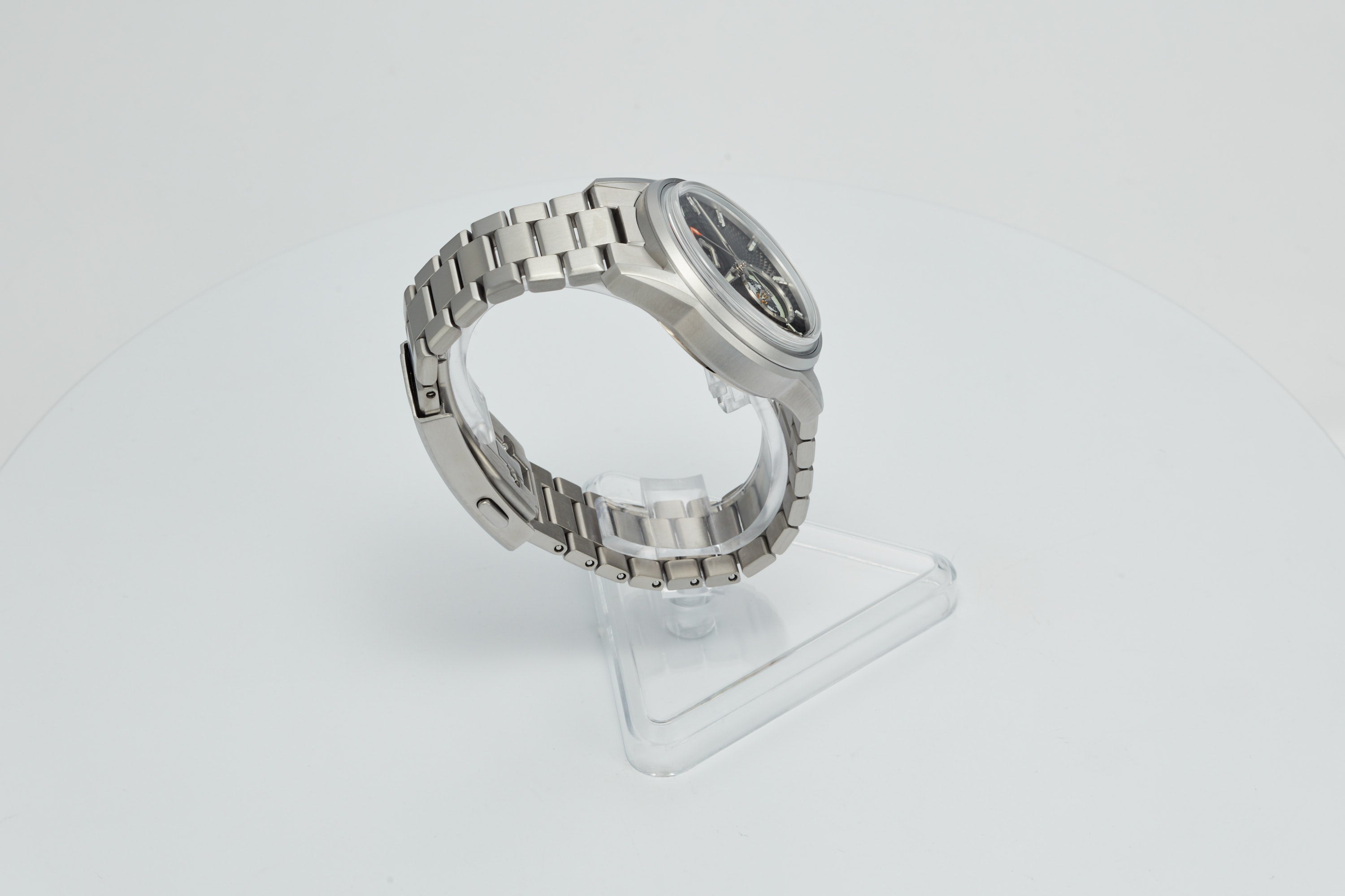 Spearfish Dual Time Ti 'Gunmetal'