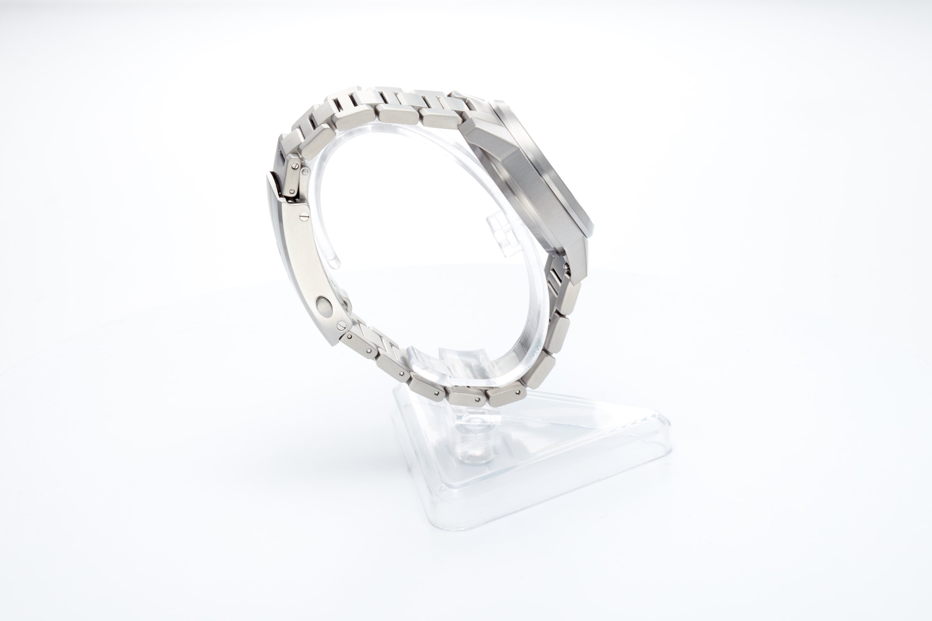 Aurora Field 38mm Ti 'Crystallised Ti' Limited Edition