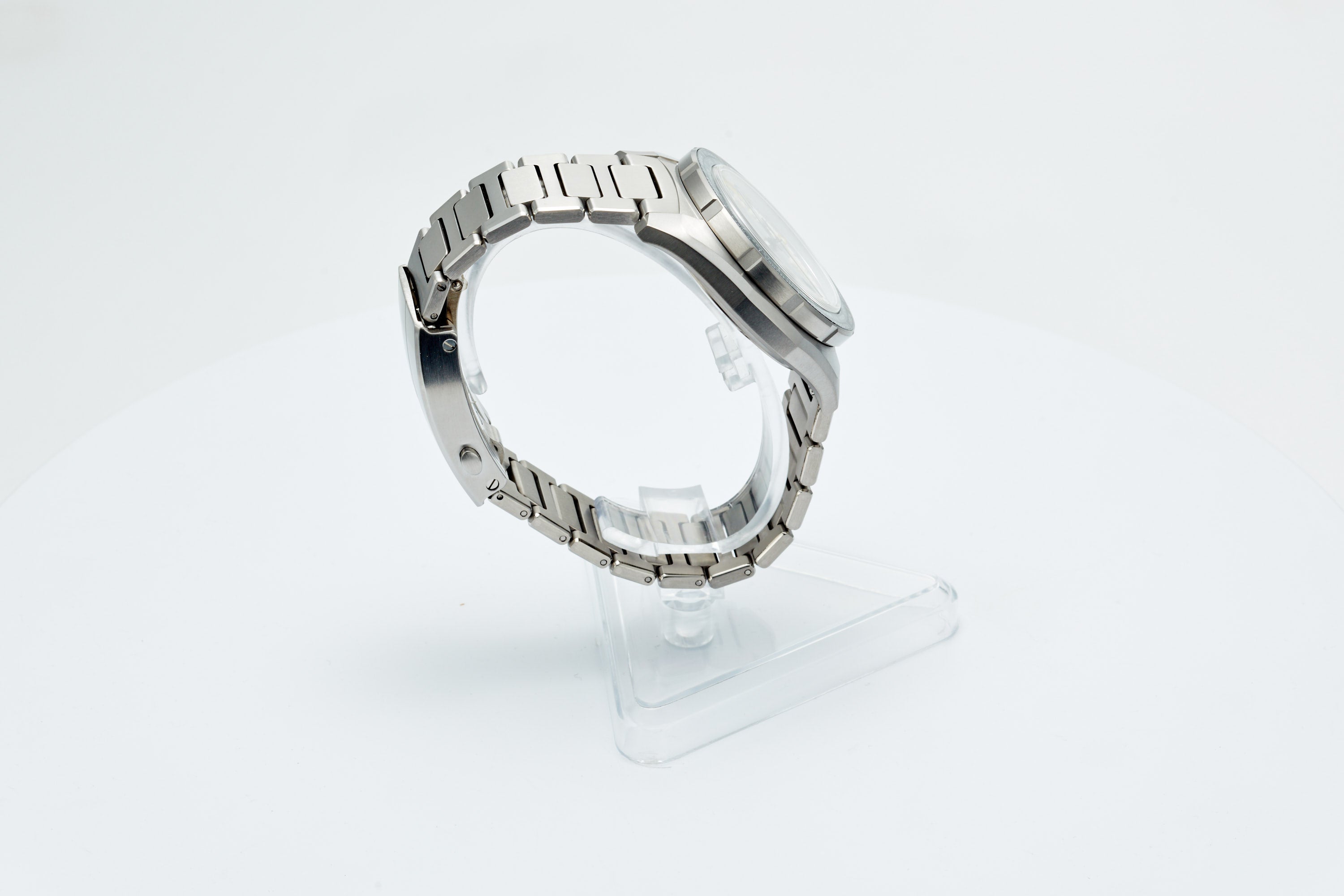 Thresher 41mm Chalk Grey