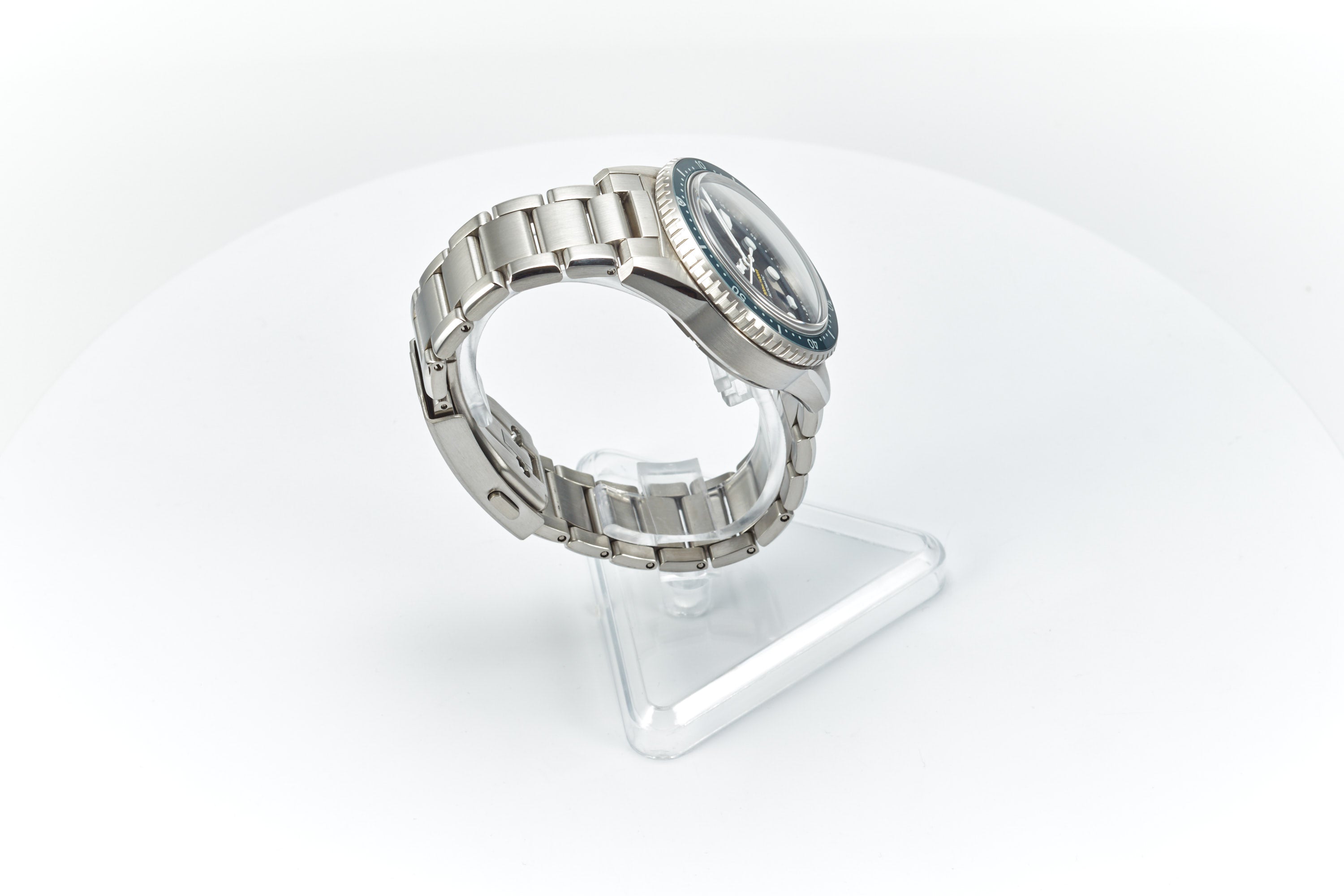Mako 300m Diver 'Falcon's Eye'