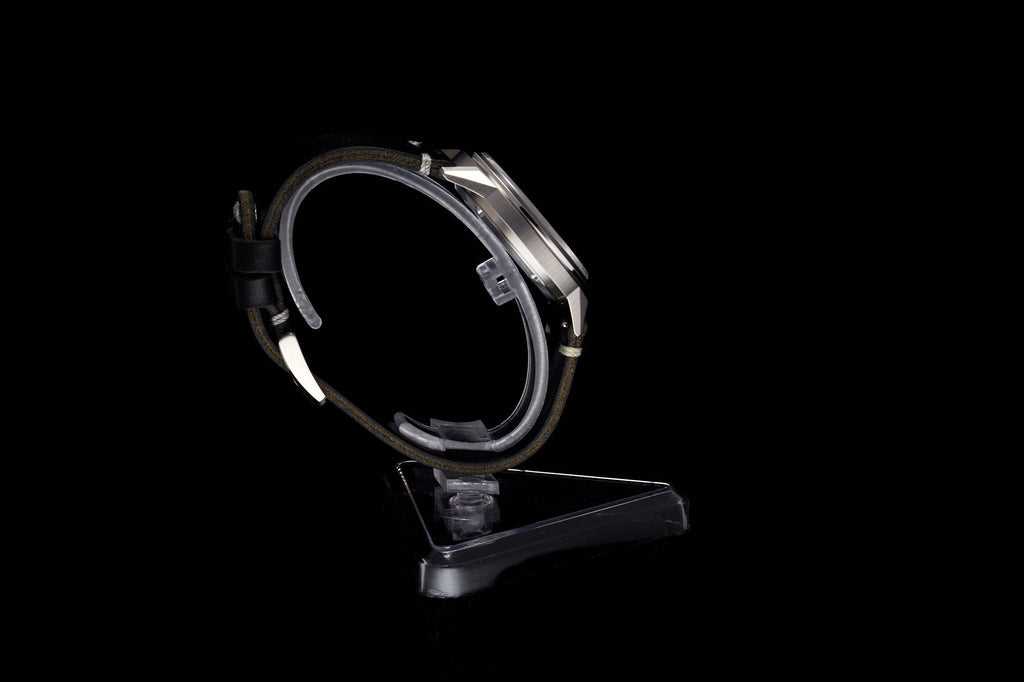 Comet 39mm 'Aventurine'