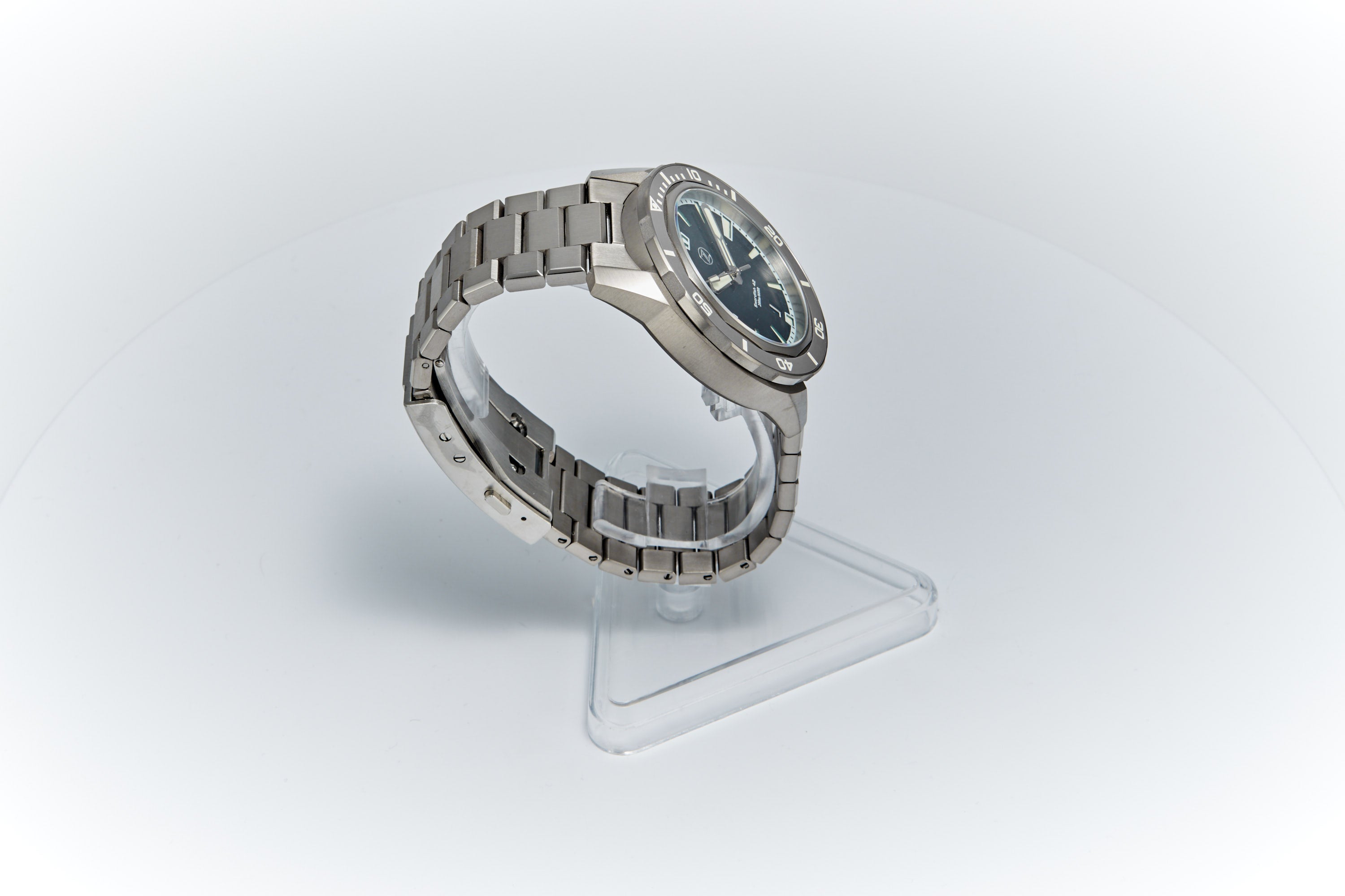 Swordfish 42mm Ti 'Teal'