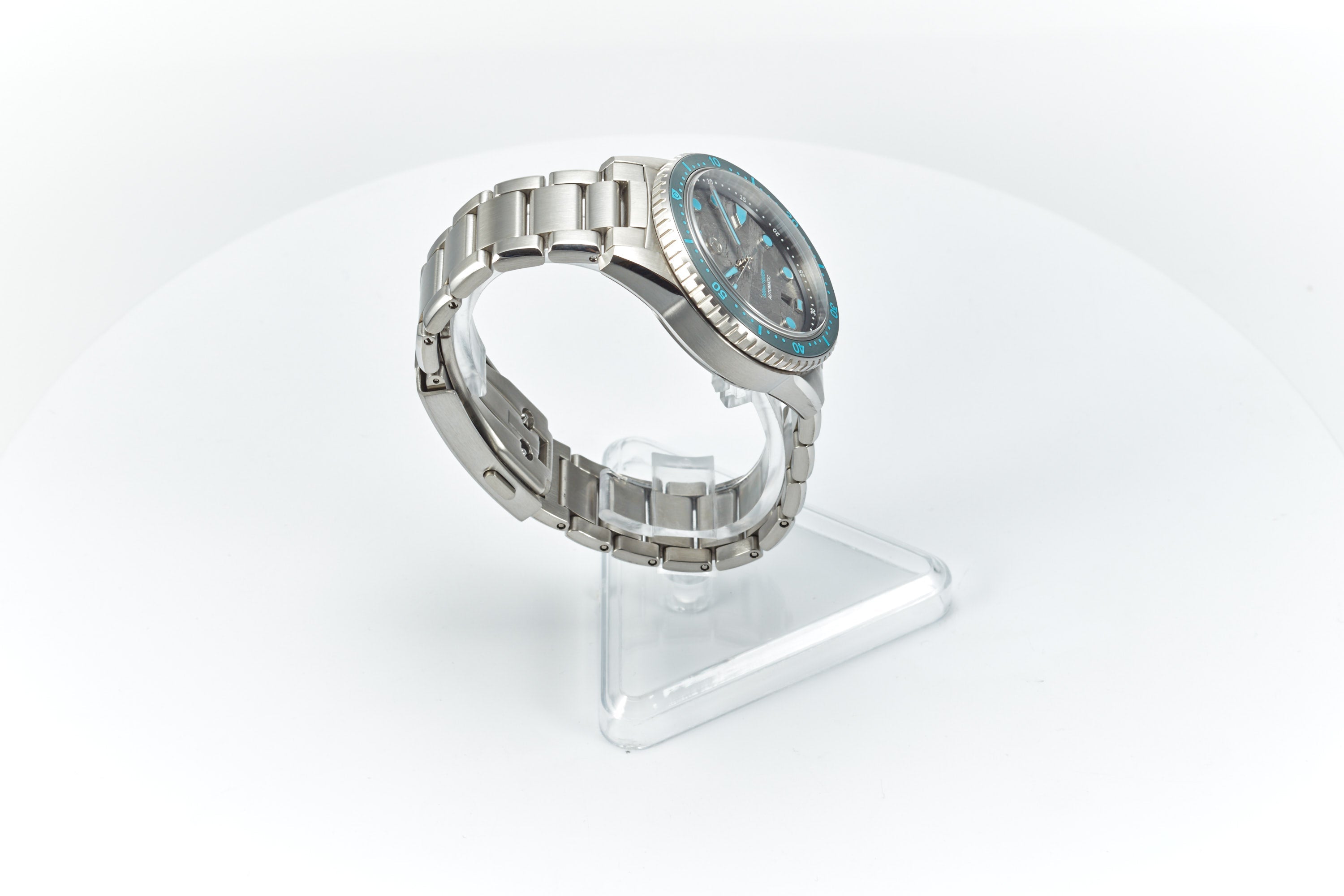 Mako 300m Diver Meteorite