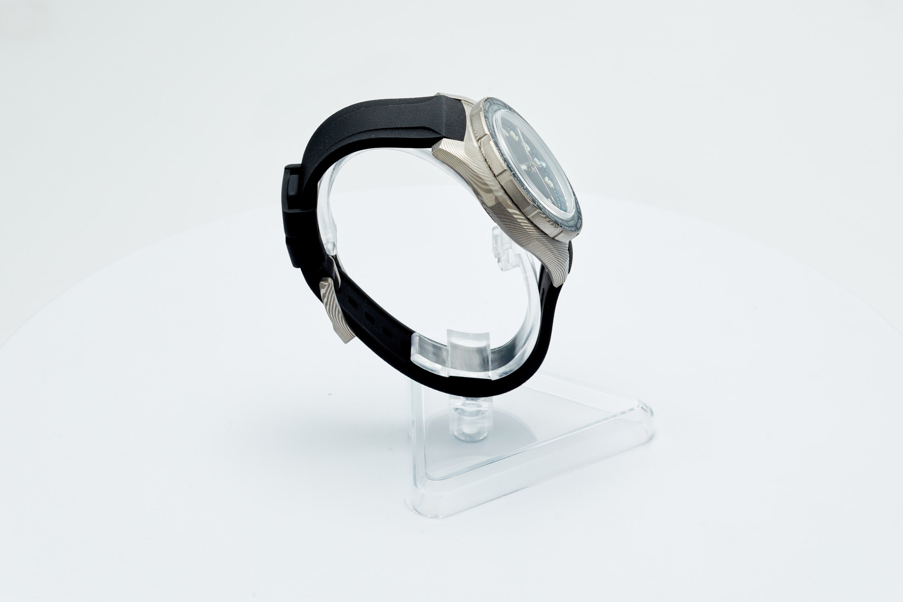 Thresher 41mm Damascus Limited Edition