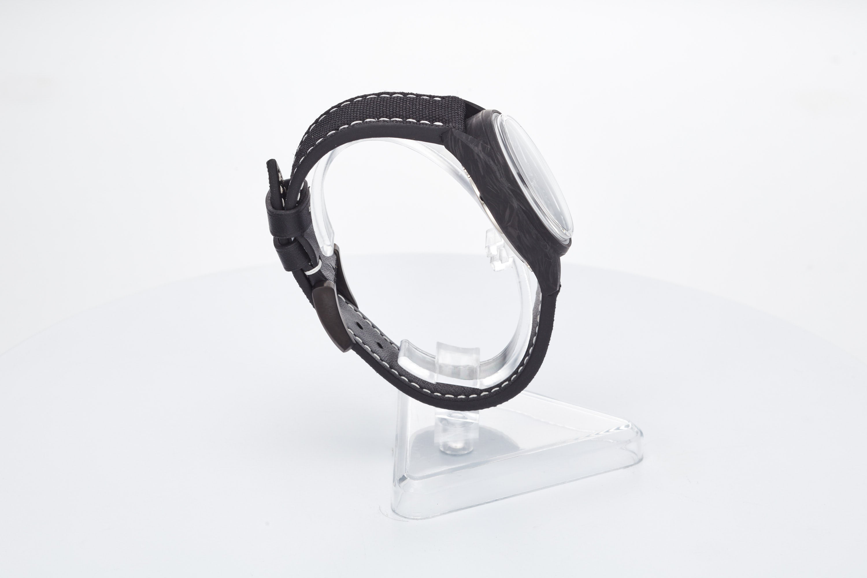 Spearfish Dual Time Carbon 'Moonscape'