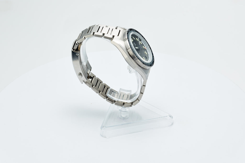 Thresher 41mm Dusk