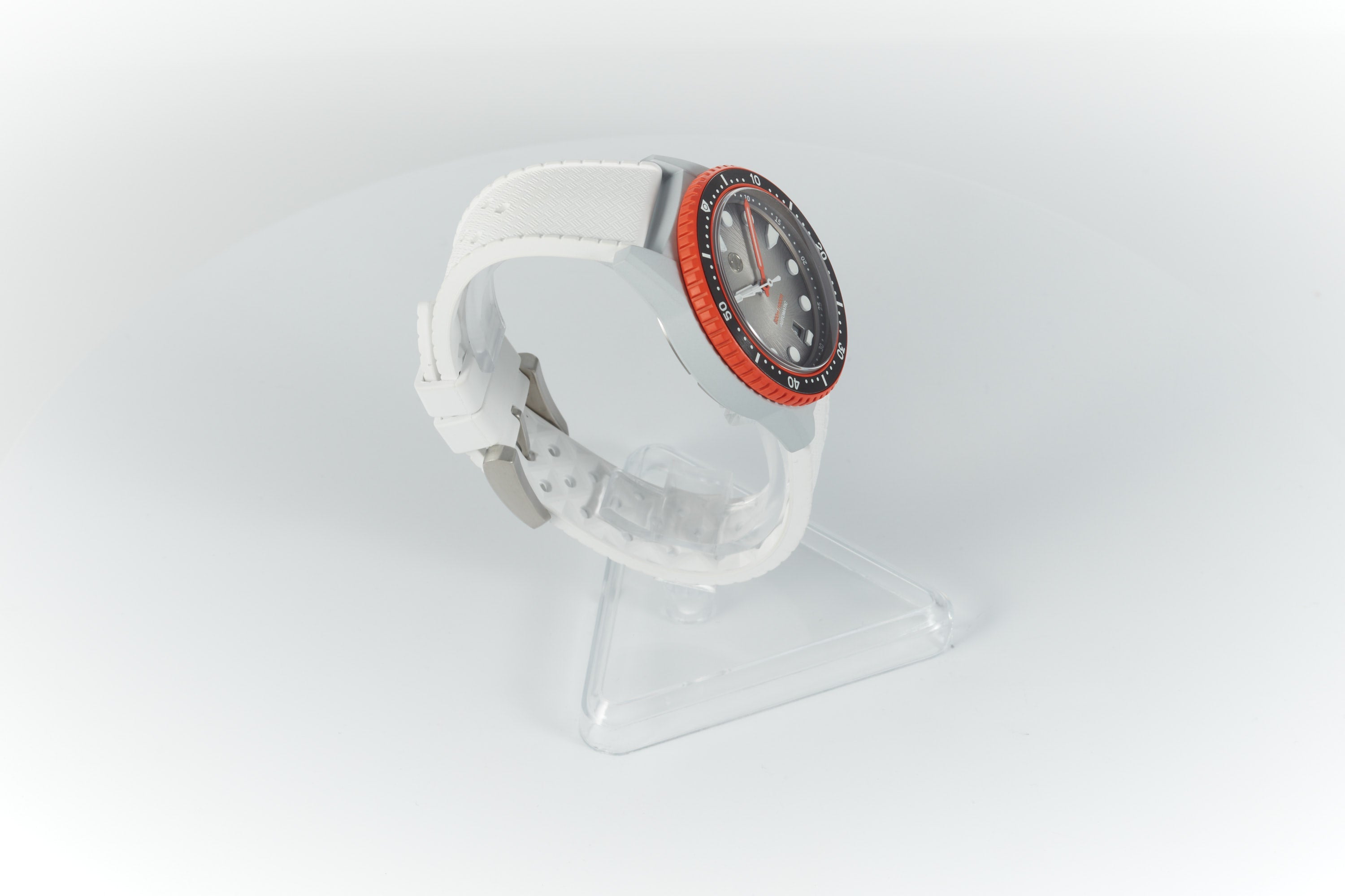 Mako 300m Diver 'Solar Flare'