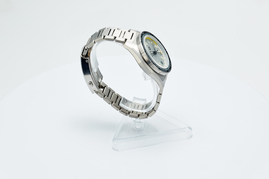 Thresher 41mm Chalk Grey