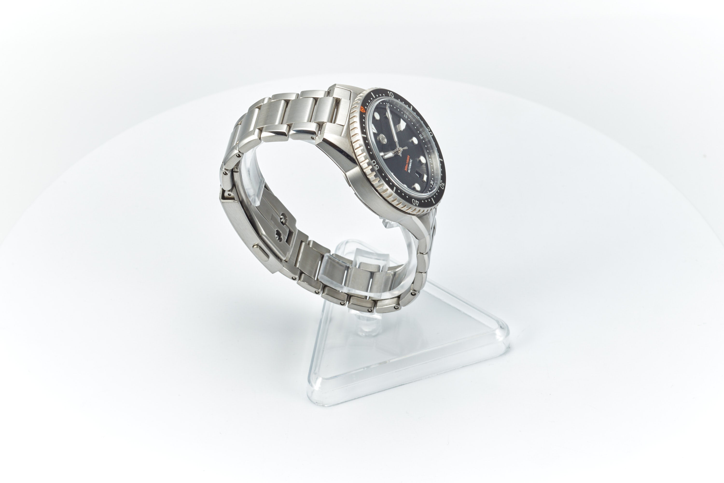 Mako 300m Diver 'Satin Black'