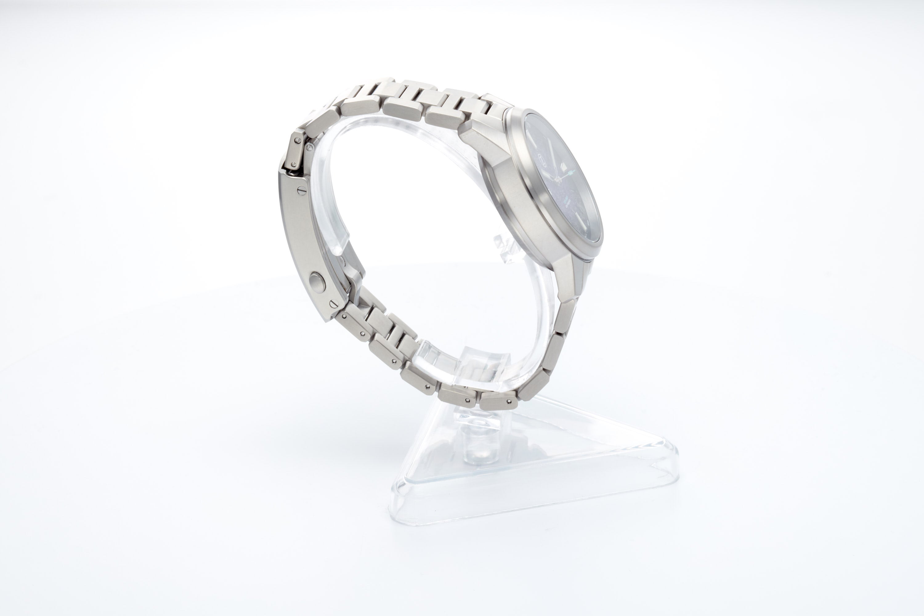 Aurora Field 38mm Ti 'Hammered Nebula'