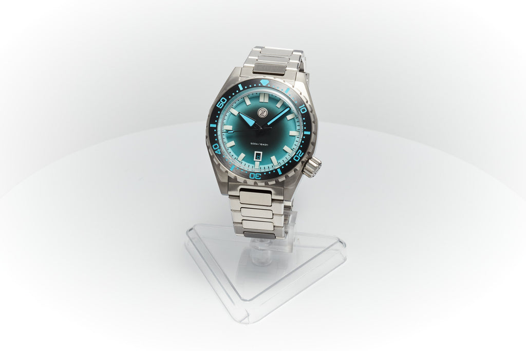Thresher 44mm 'Azure'
