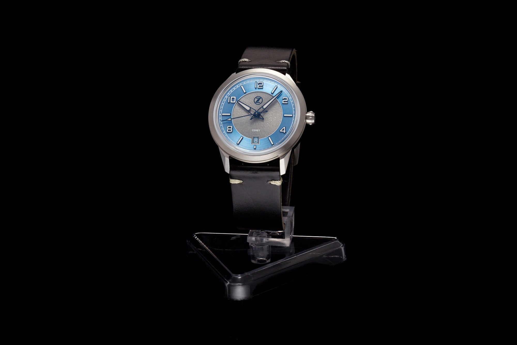 Comet 39mm 'Steel Blue'
