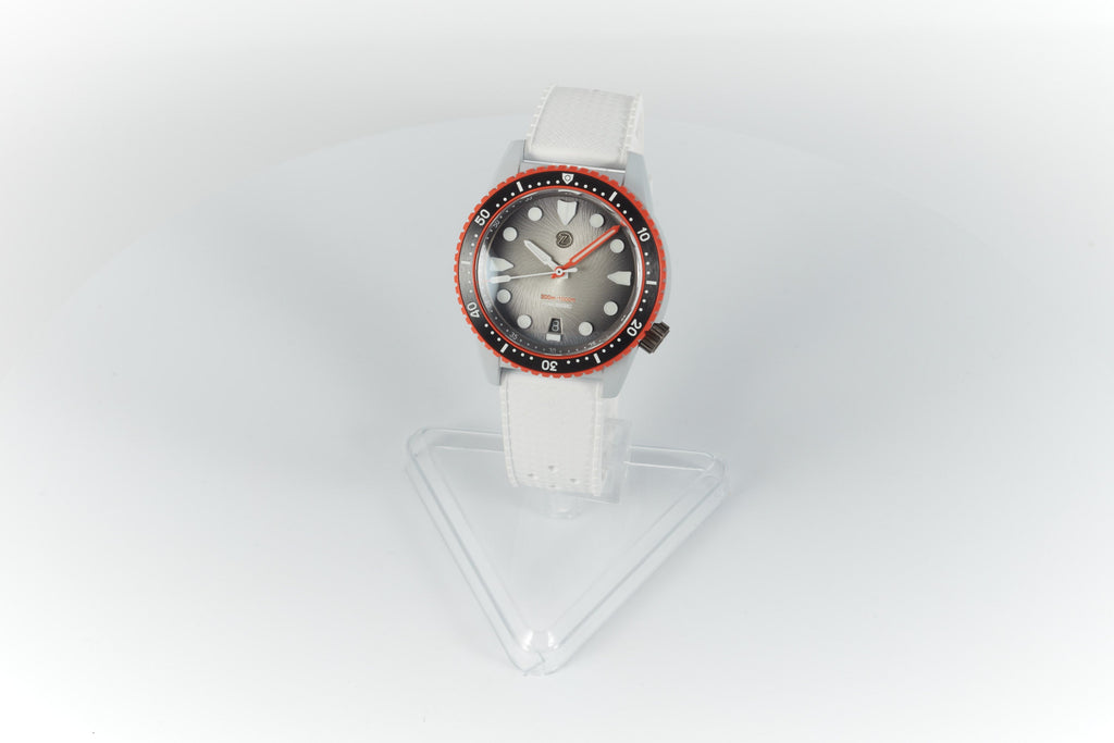 Mako 300m Diver 'Solar Flare'