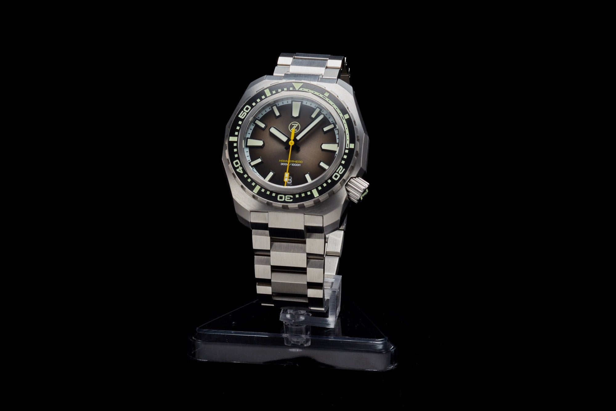 Hammerhead V3 300m Steel Vintage Black