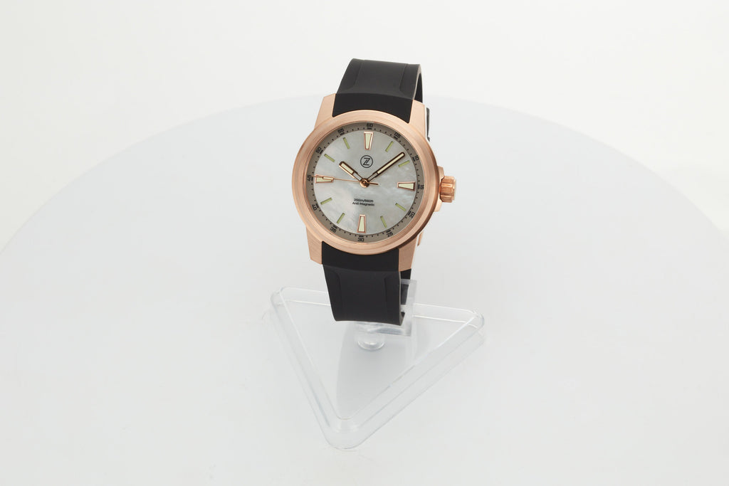 Aurora Field 42mm Br 'Grey MOP'