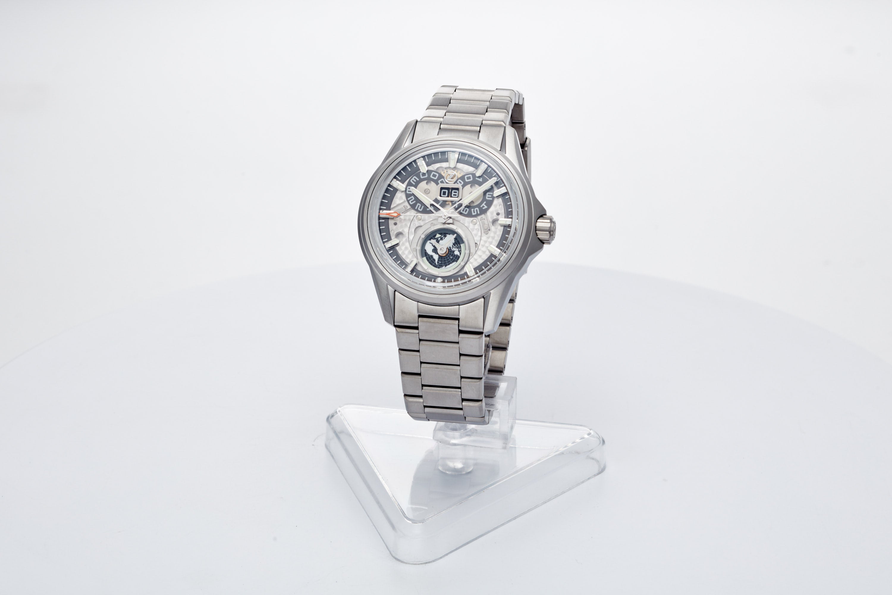 Spearfish Dual Time Ti 'Spark'