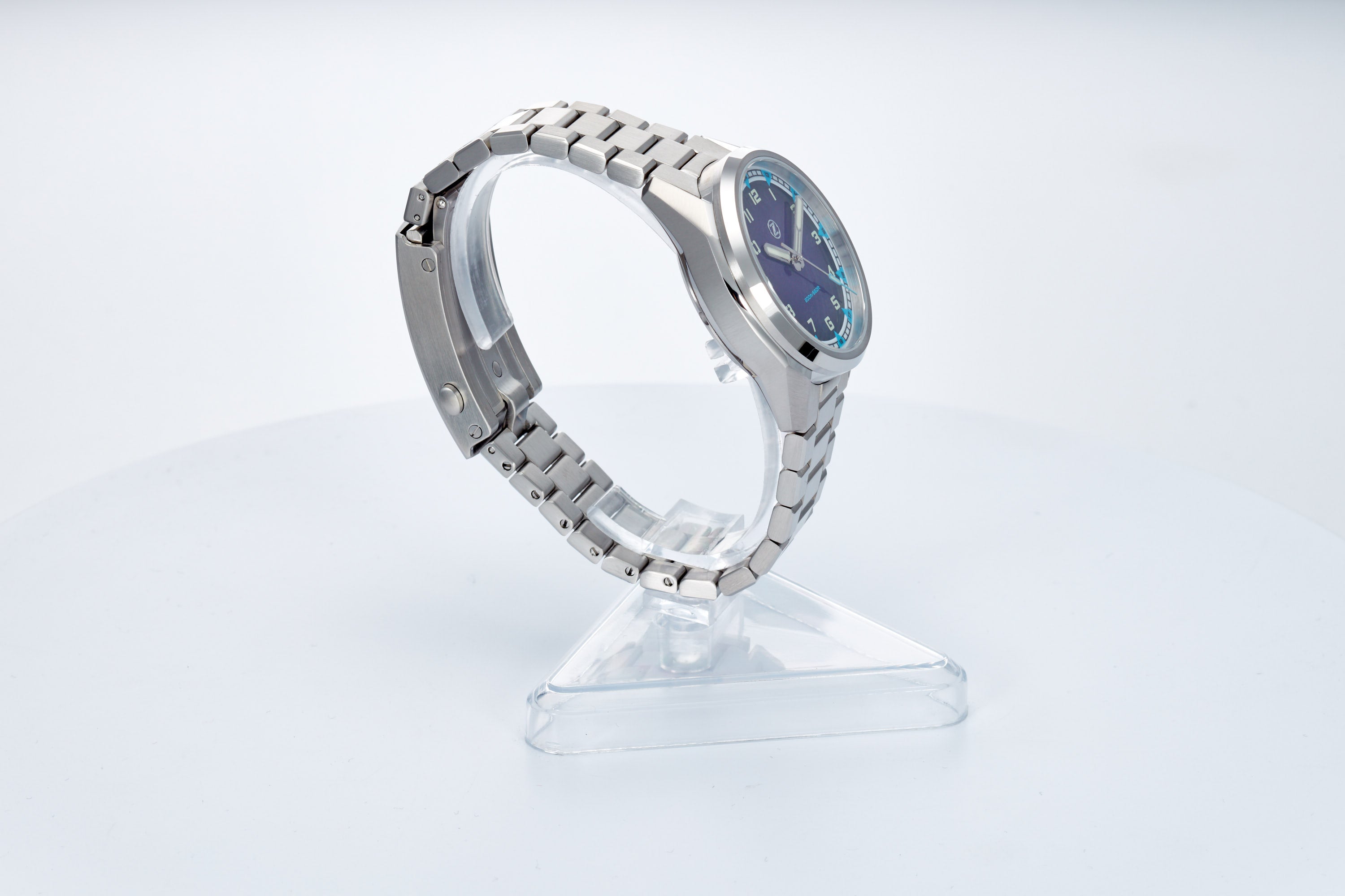 Swordfish Field 38mm SS 'Nebula'