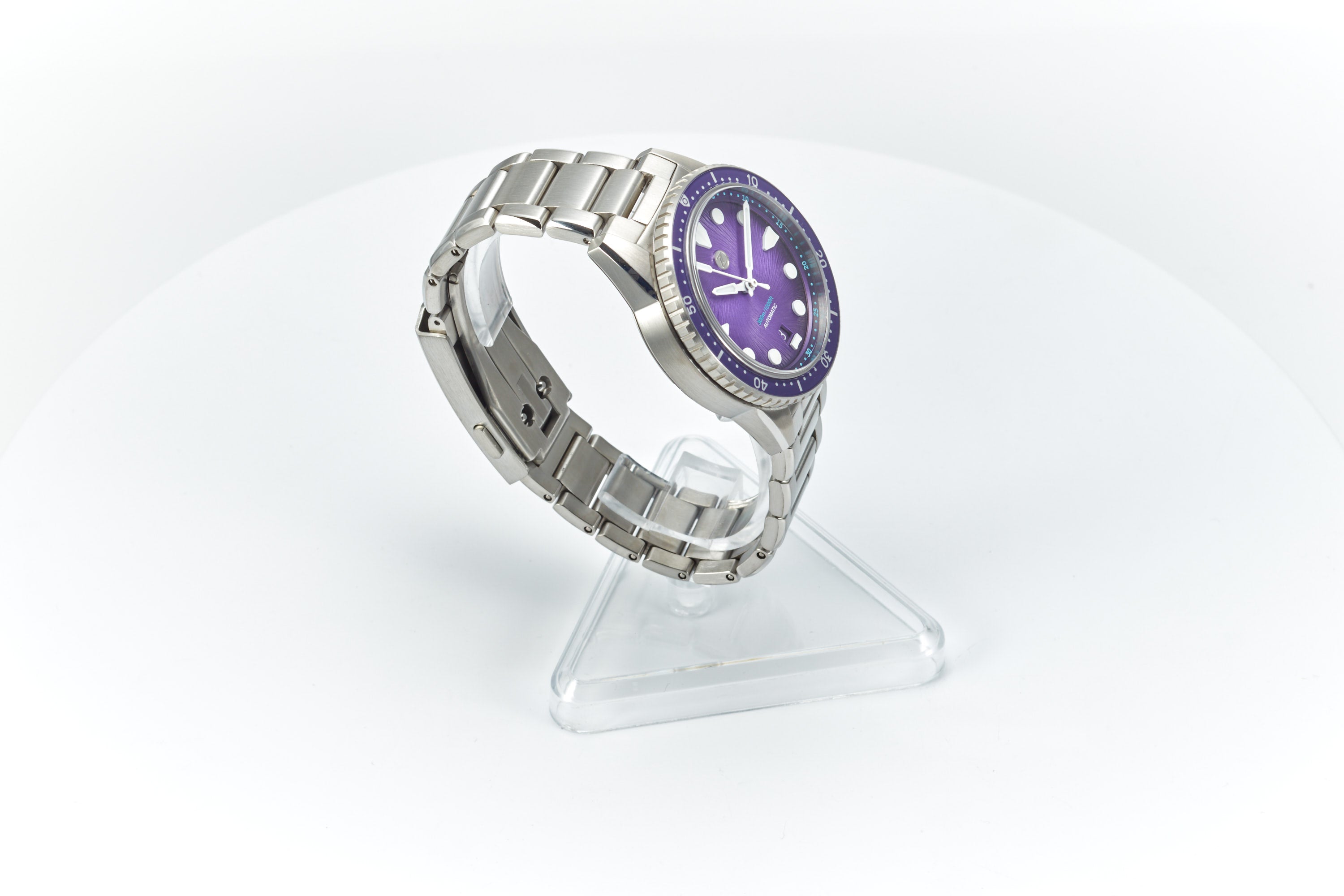 Mako 300m Diver 'Nebula'