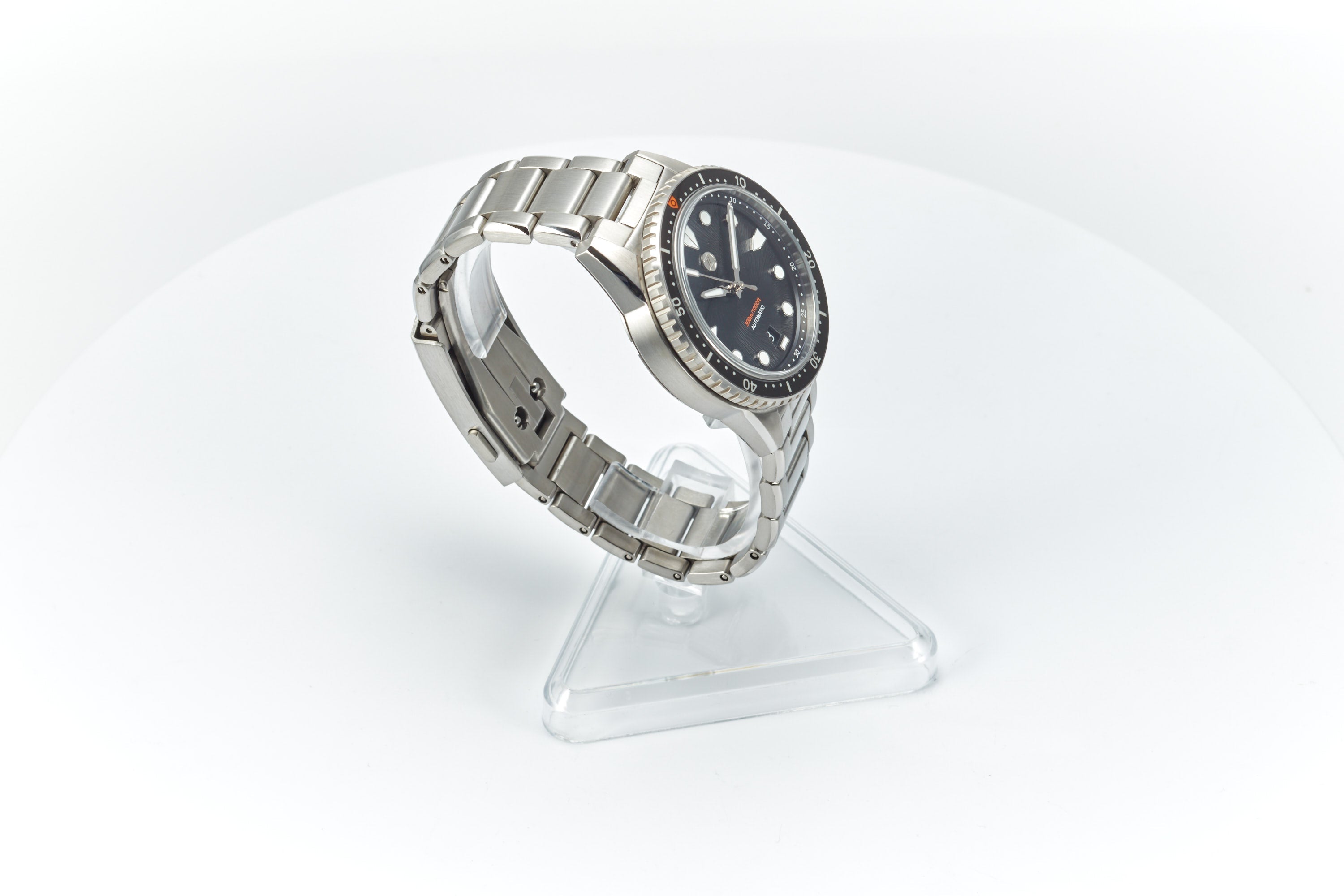 Mako 300m Diver 'Satin Black'