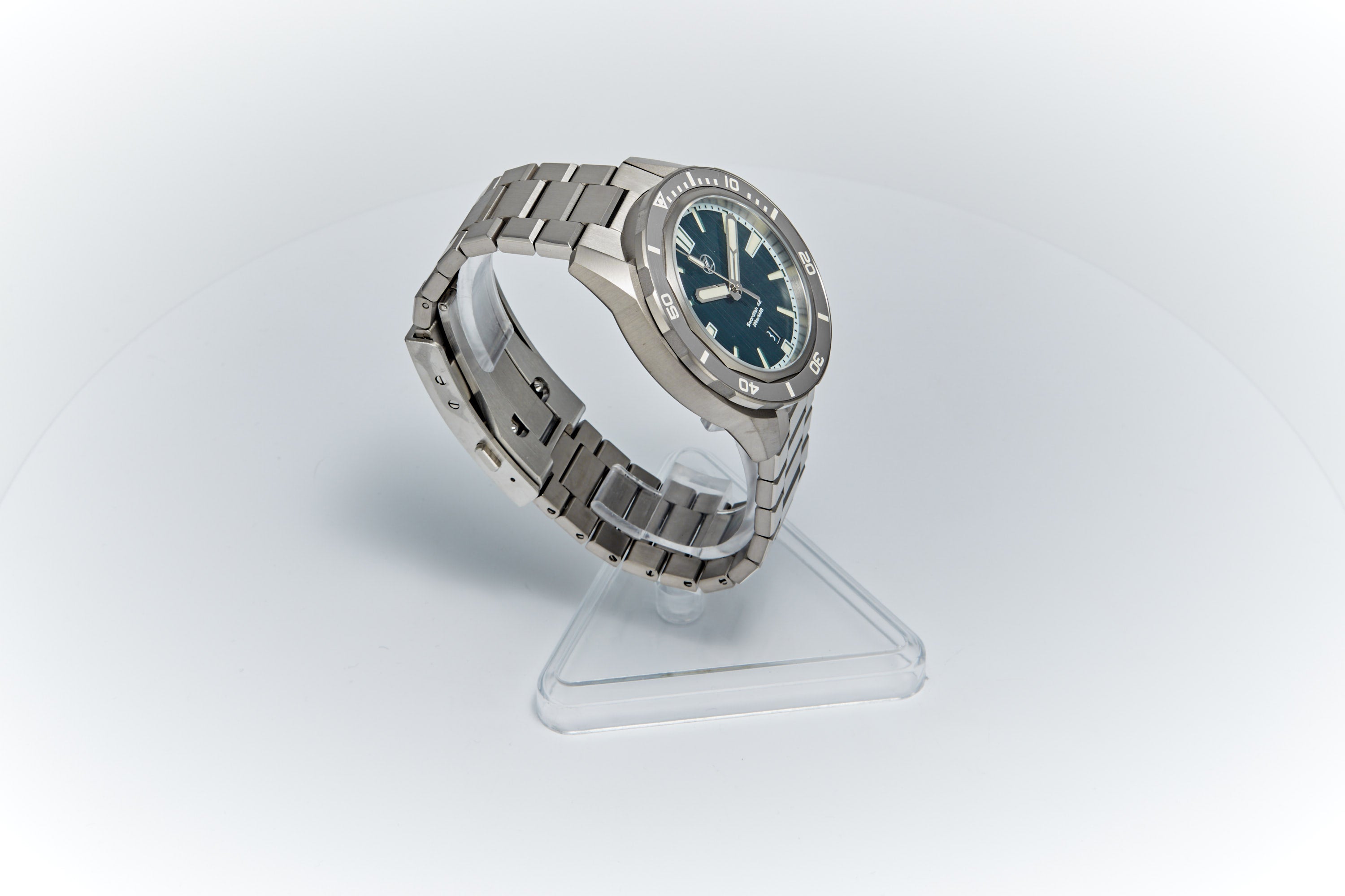 Swordfish 42mm Ti 'Teal'