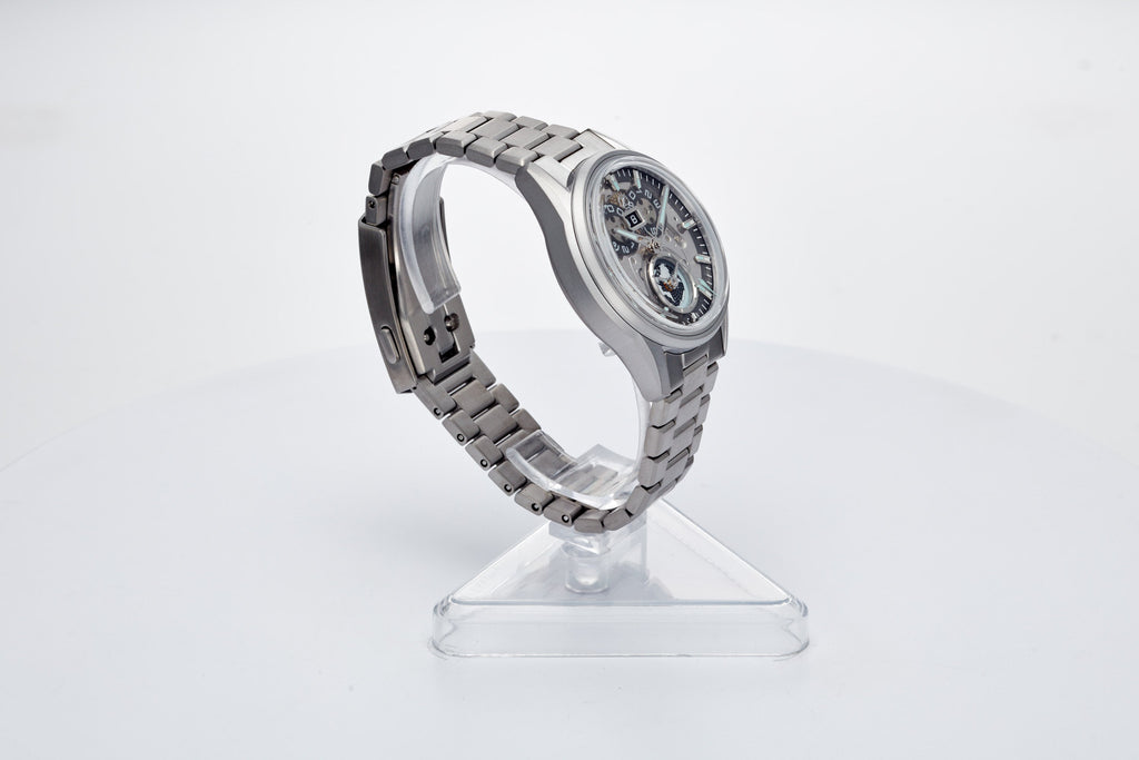Spearfish Dual Time Ti 'Sky Blue'
