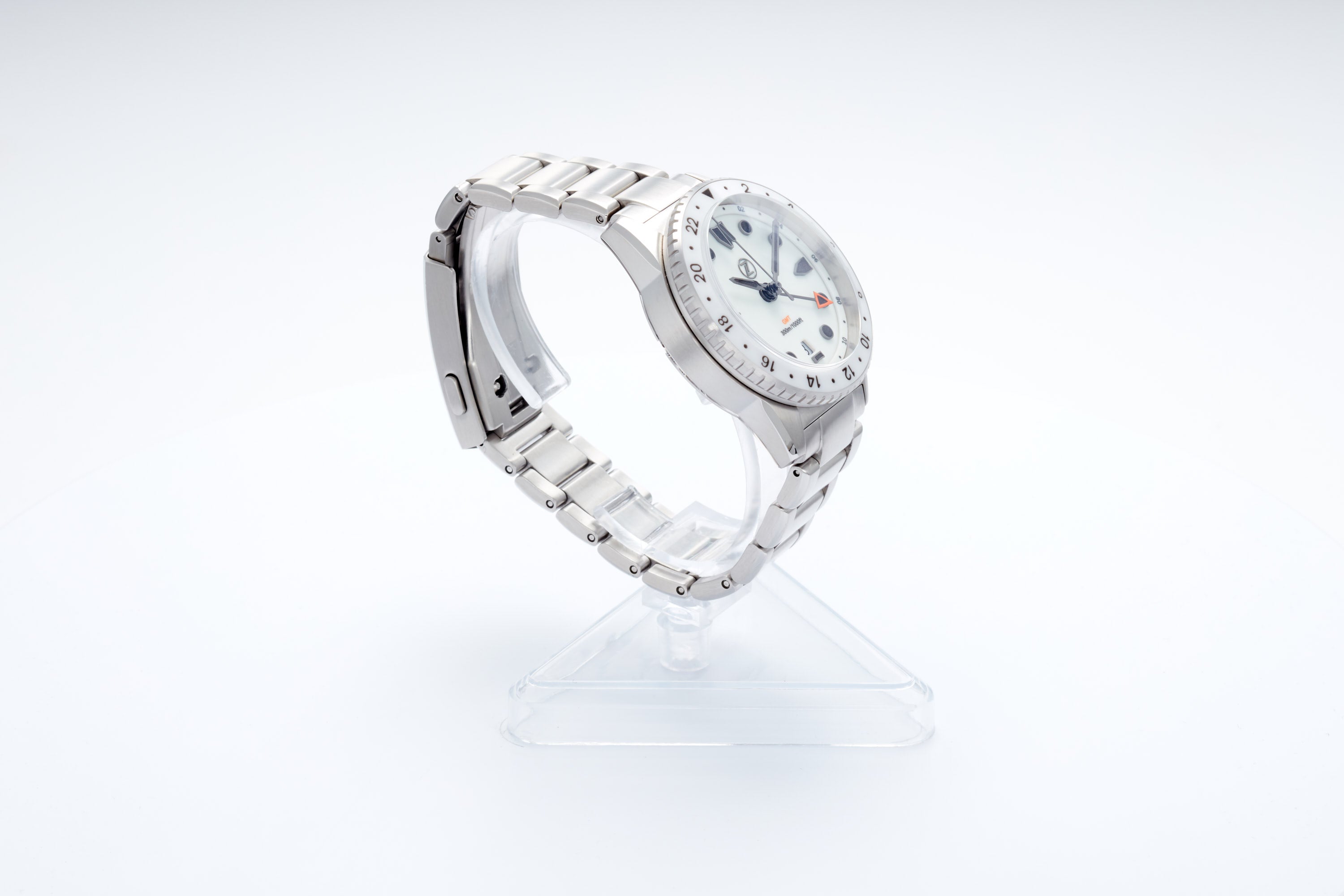 Mako 300m GMT 'Frost'
