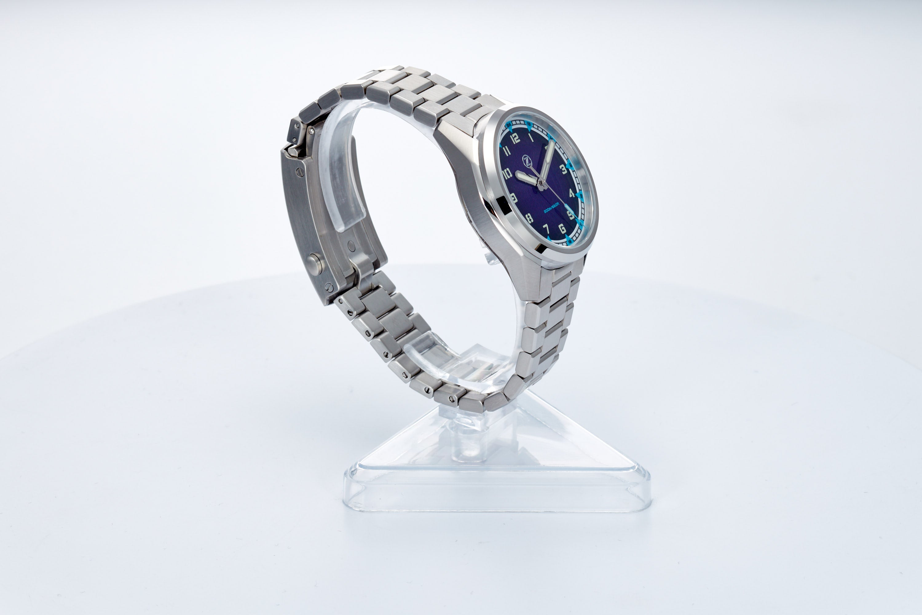 Swordfish Field 38mm SS 'Nebula'