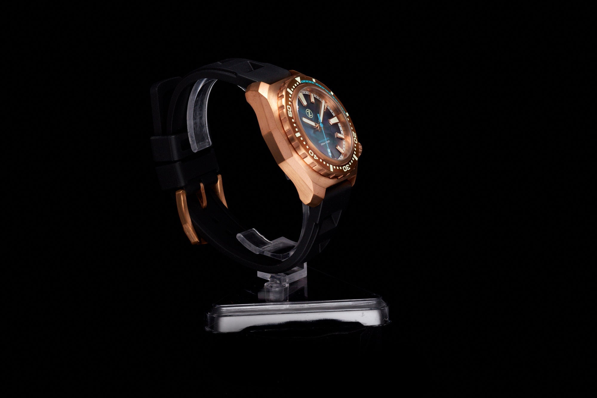 Hammerhead V3 300m Bronze 'MOP'
