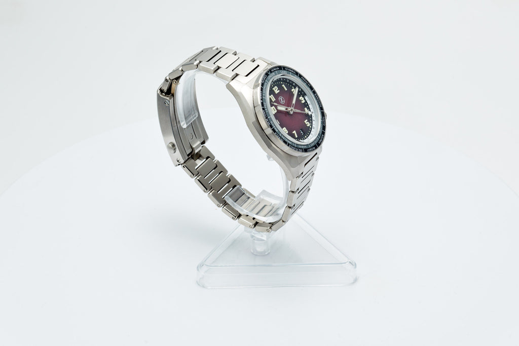Thresher 41mm Burgundy