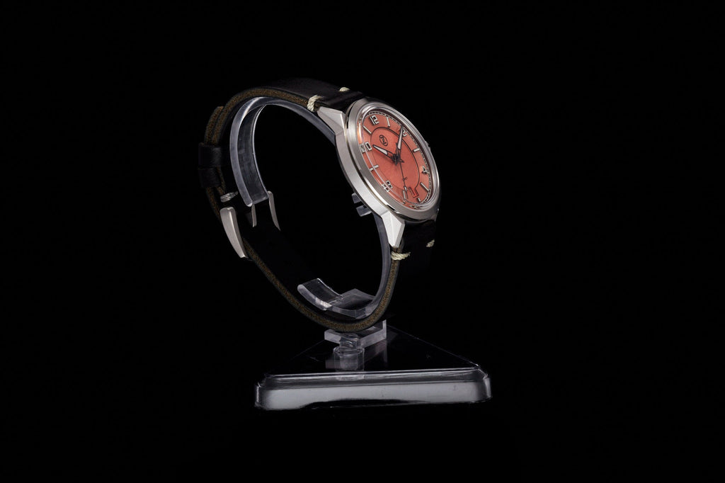 Comet 39mm 'Salmon'