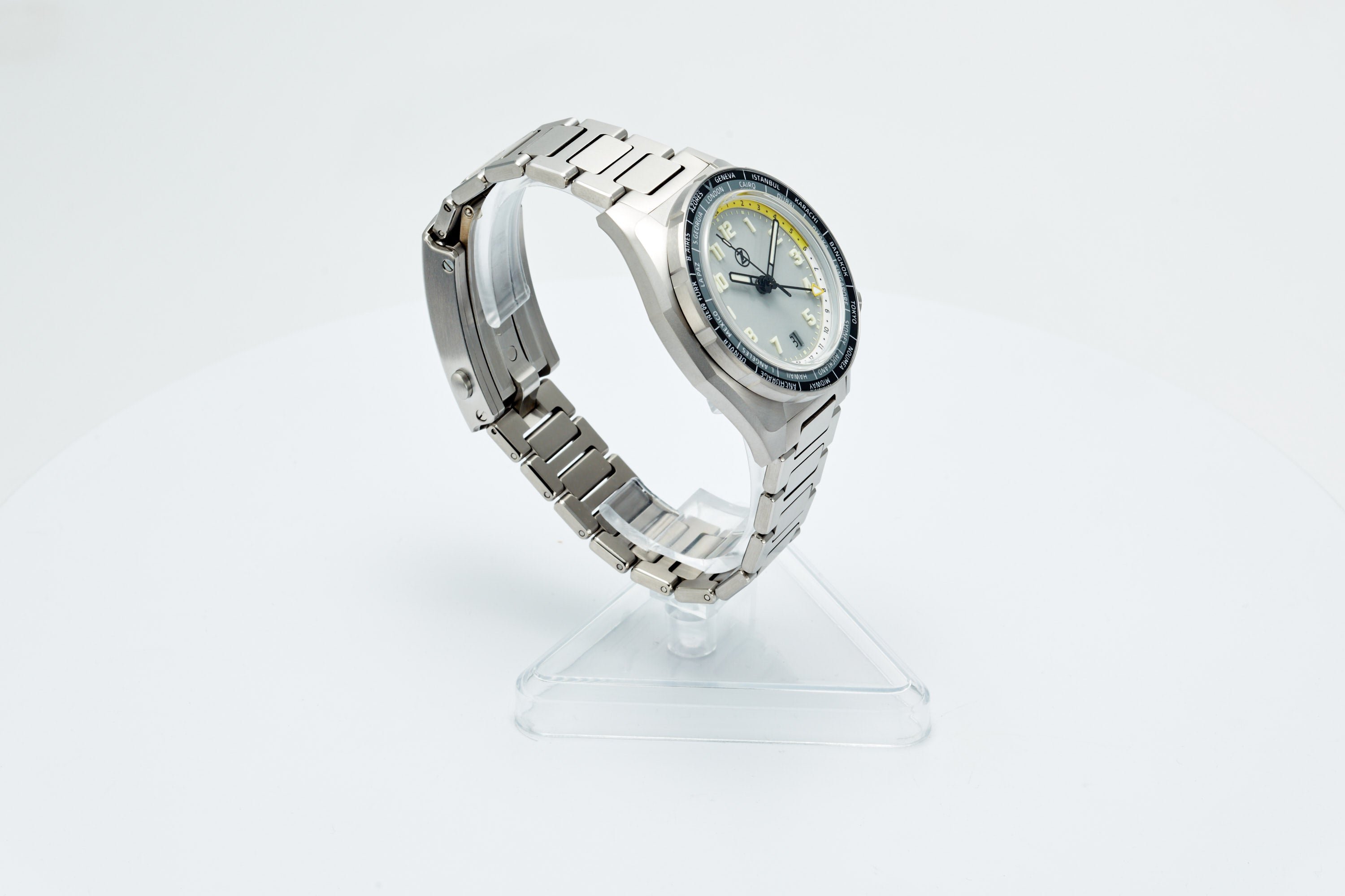Thresher 41mm Chalk Grey