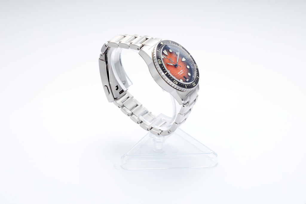 Mako 300m Diver 'Hammered Orange'
