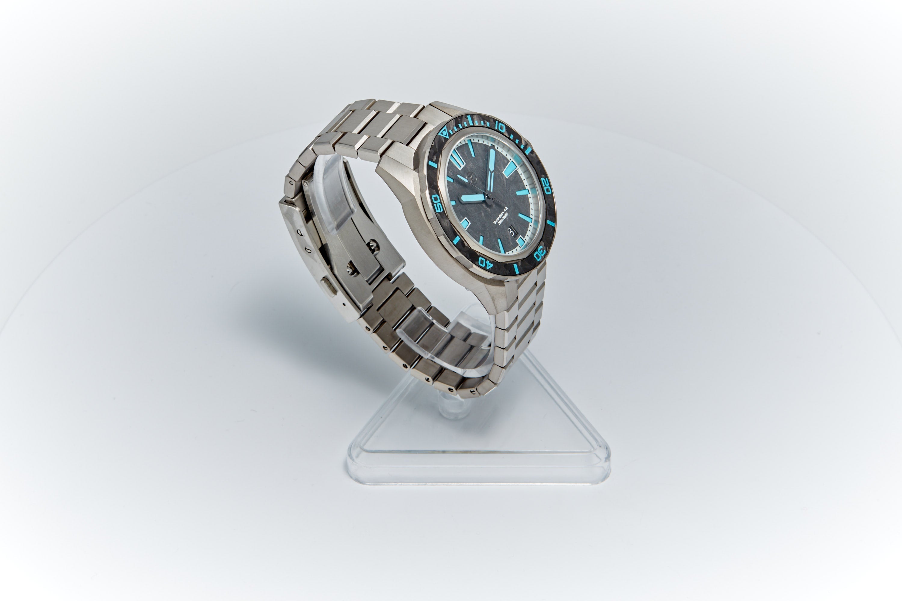 Swordfish 42mm Ti 'Carbon'