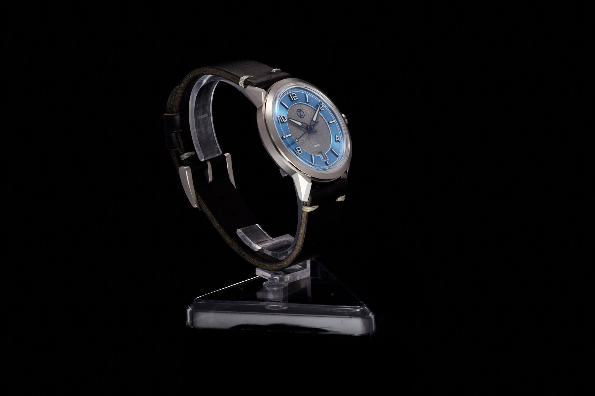 Comet 39mm 'Steel Blue'
