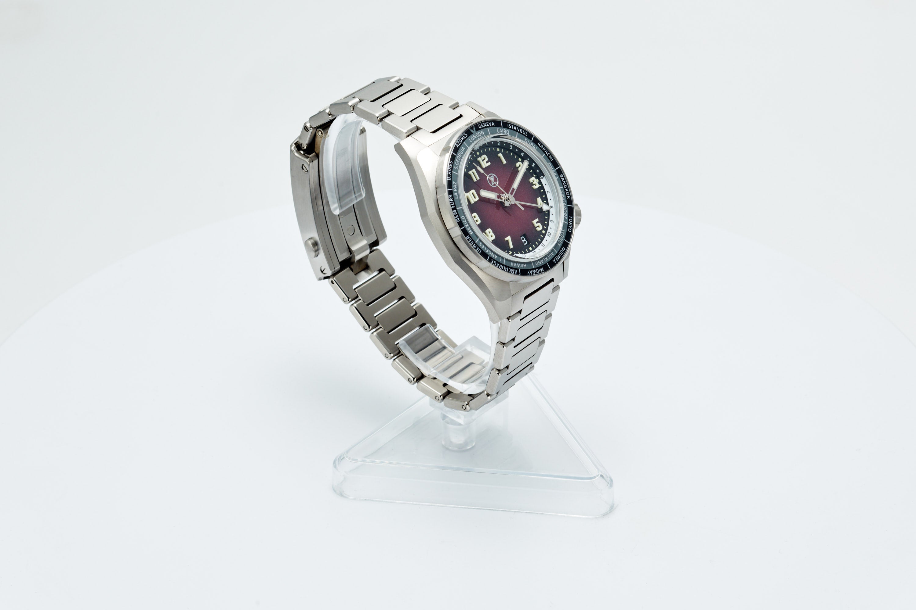 Thresher 41mm Burgundy