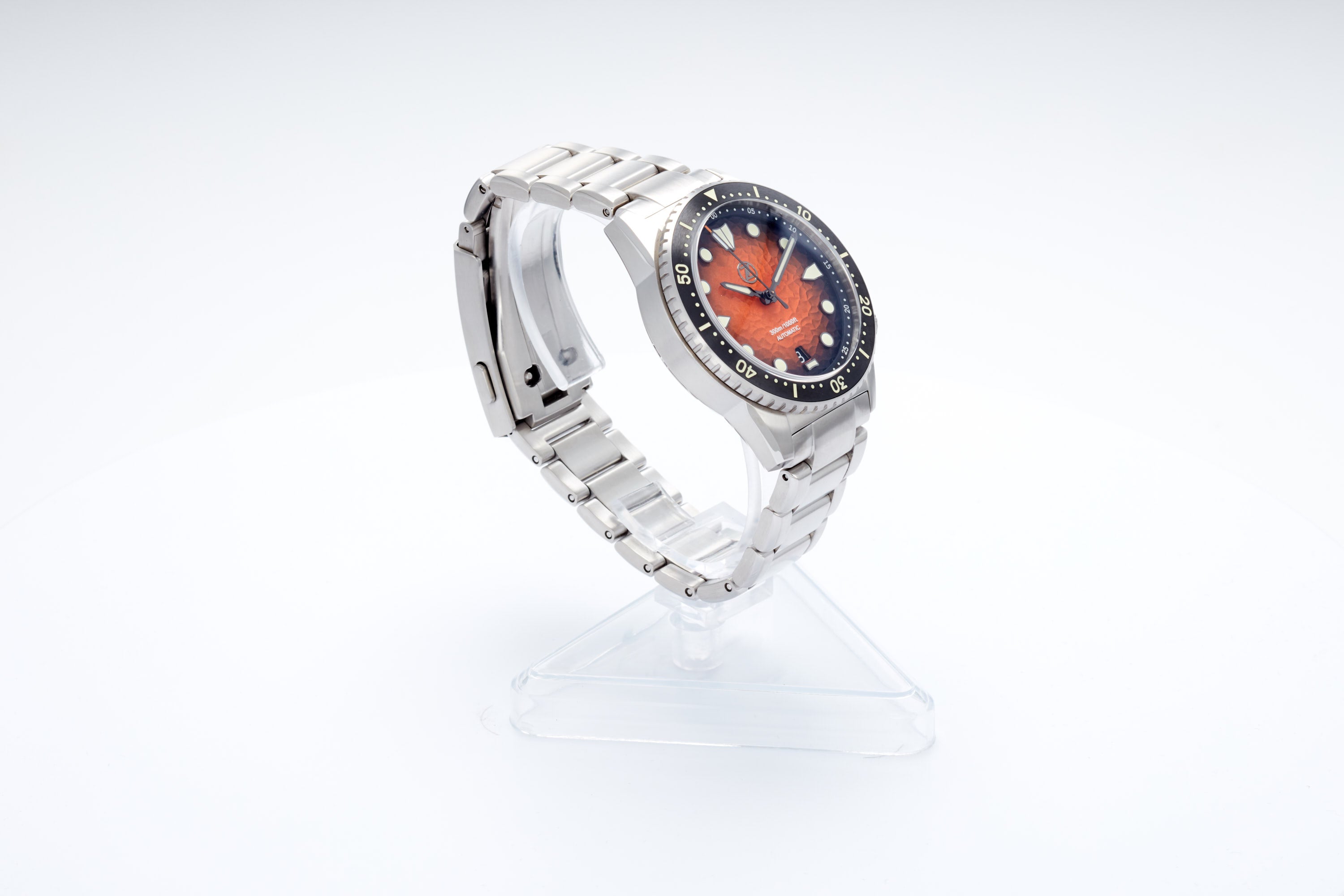 Mako 300m Diver 'Hammered Orange'