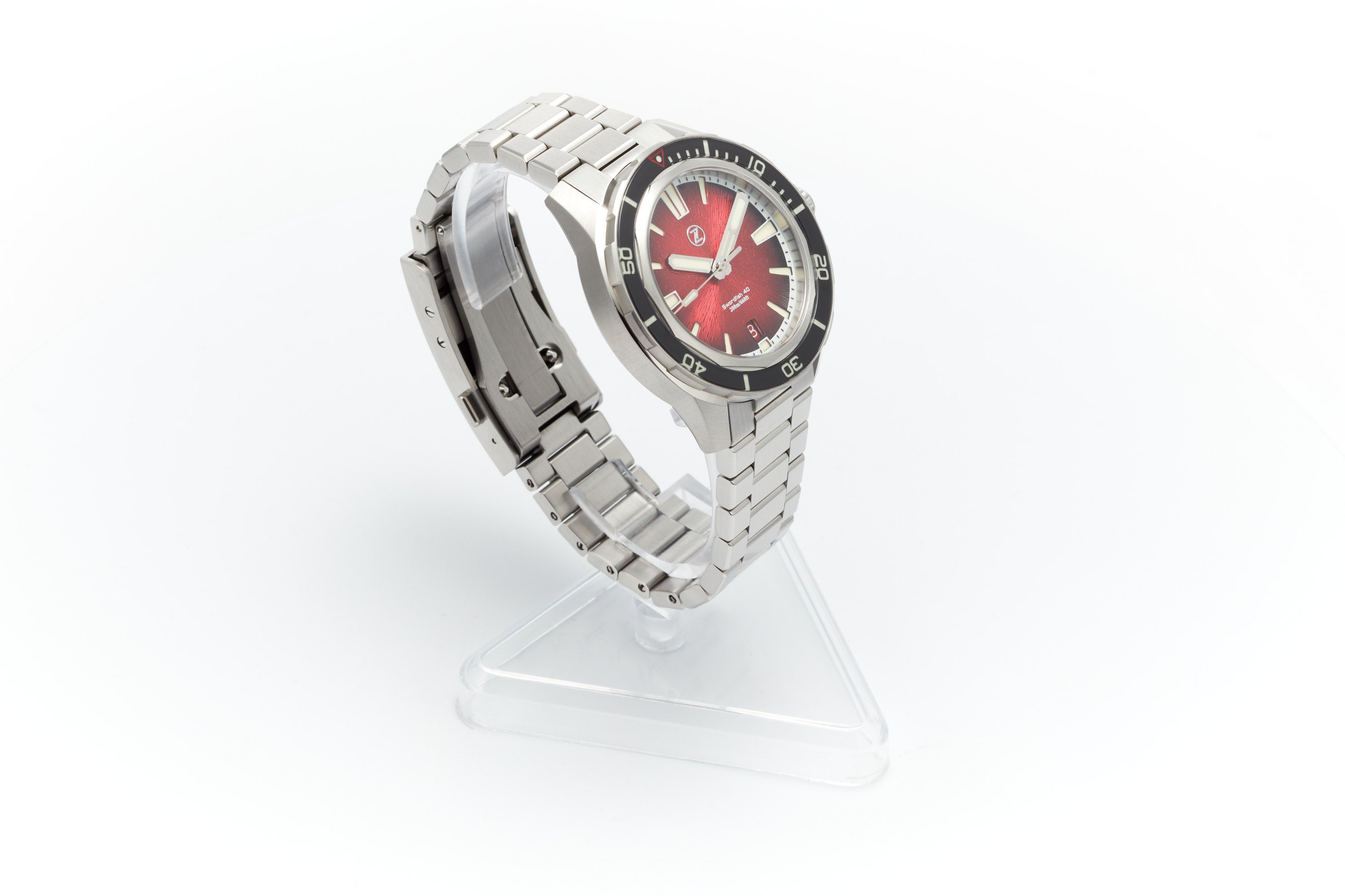 Swordfish 40mm SS 'Crimson Red'