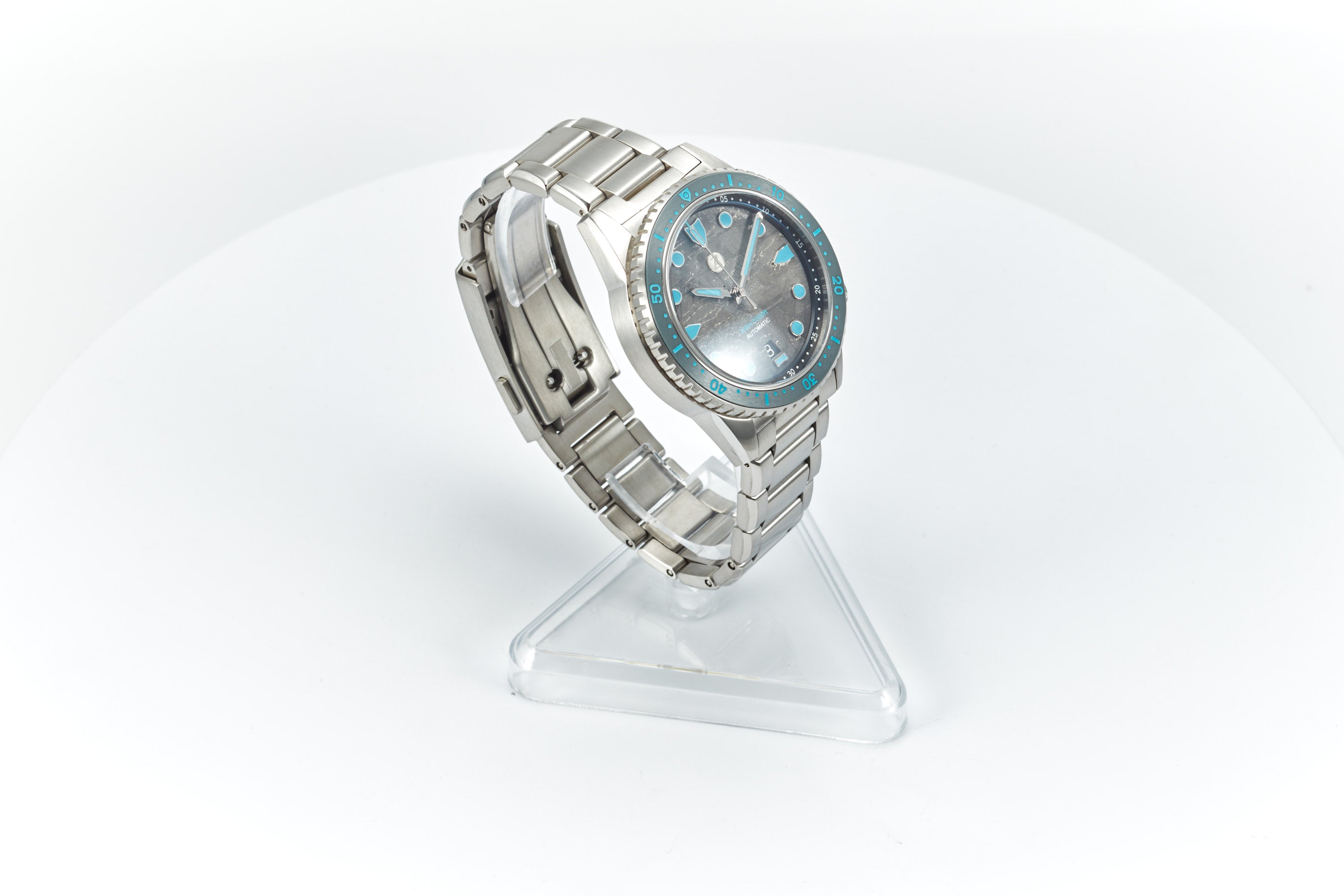 Mako 300m Diver Meteorite