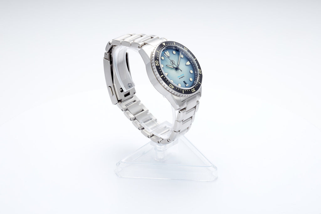 Mako 300m Diver 'Sky Blue'