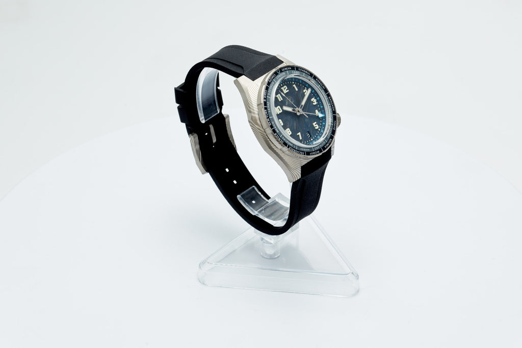 Thresher 41mm Damascus Limited Edition