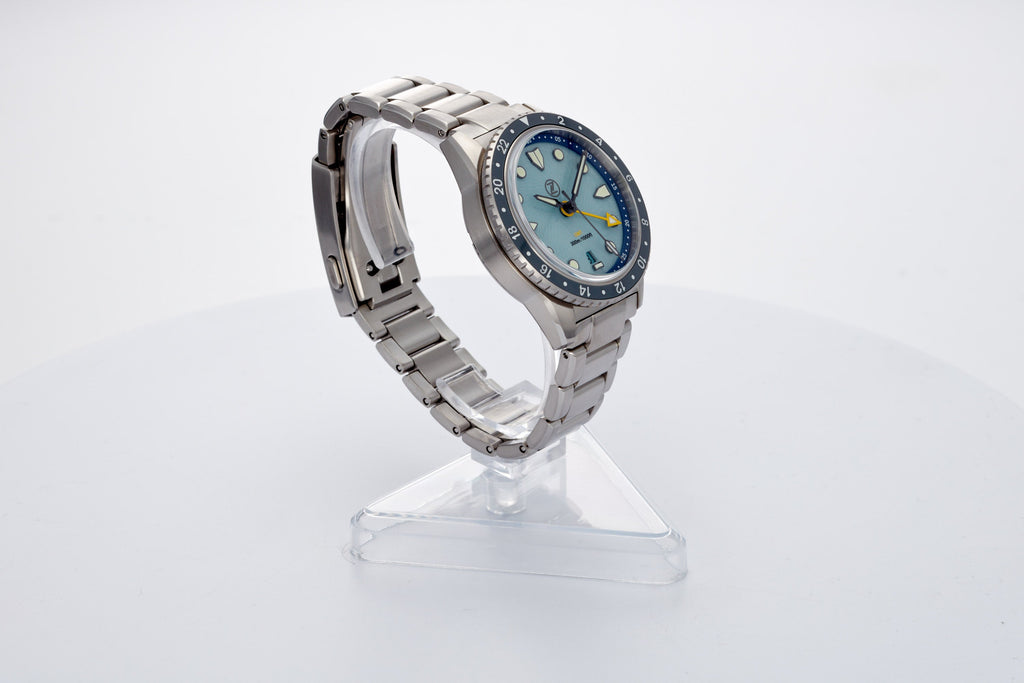 Mako 300m GMT 'Sky Blue'