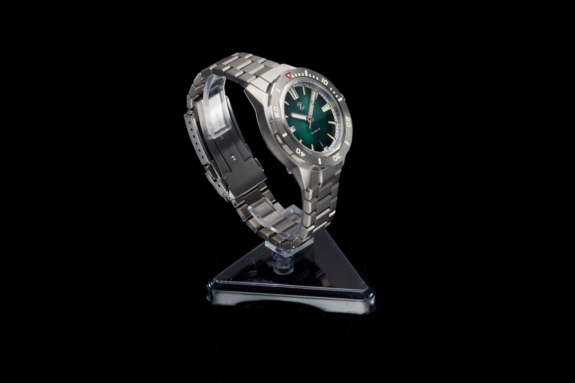 Swordfish 40mm Ti Emerald Green