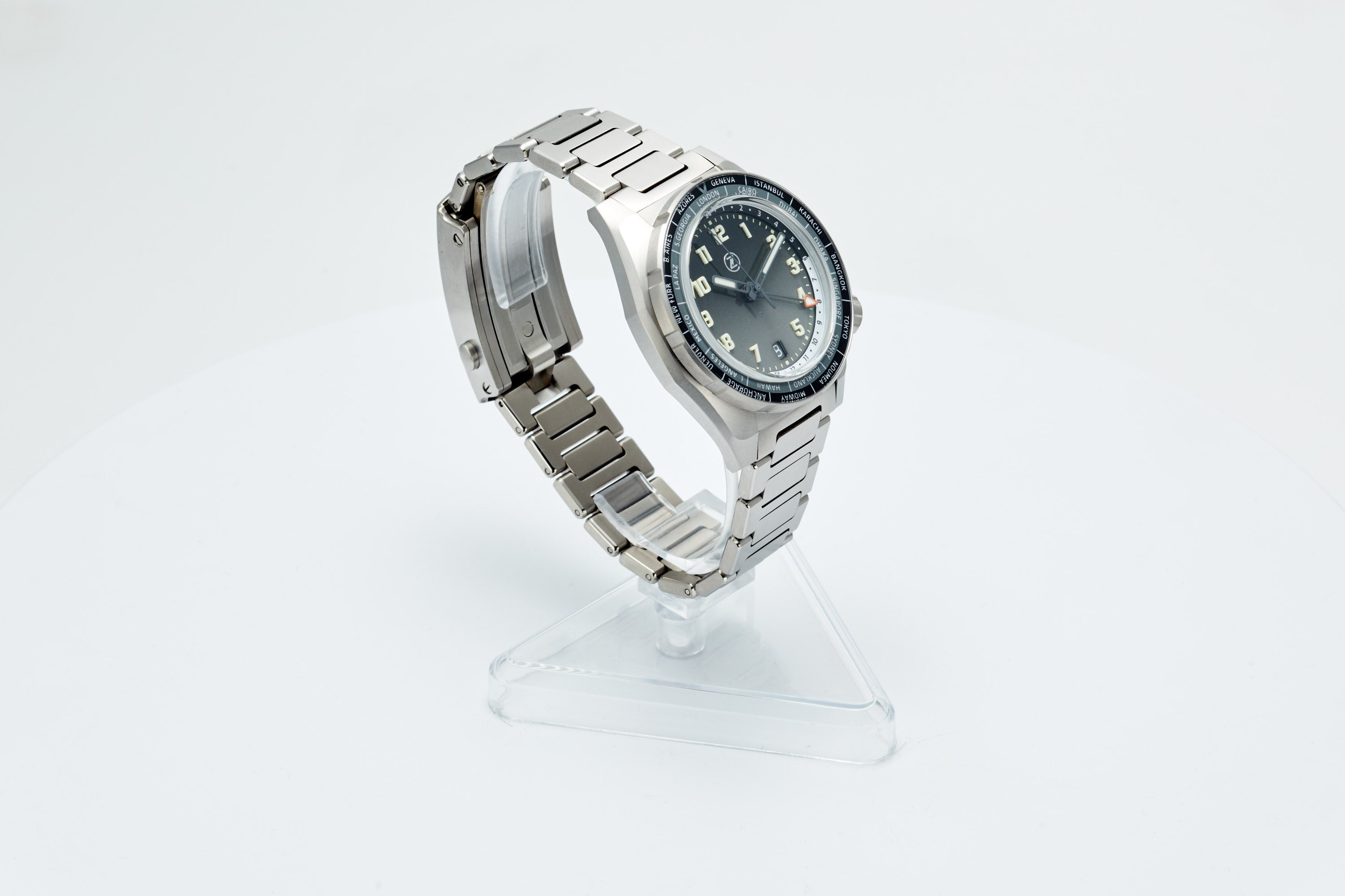 Thresher 41mm Dusk