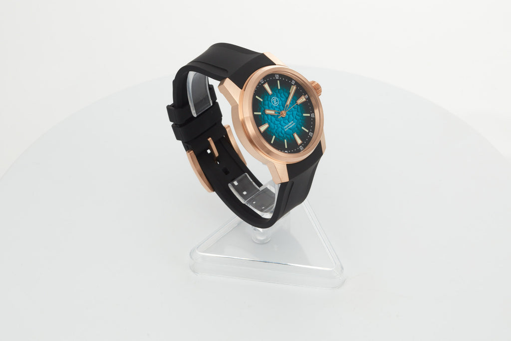 Aurora Field 42mm Br 'Hammered Teal'